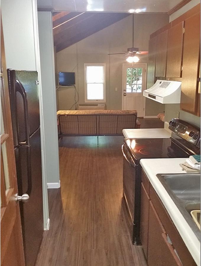 Carolina Landing Camping Resort Two-Bedroom Cabin 1 Fair Play Buitenkant foto